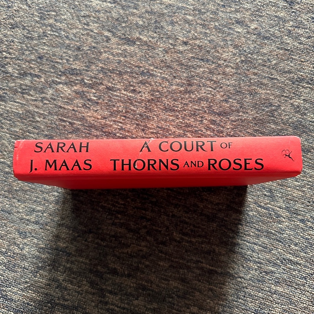 A Court of Thorns and Roses